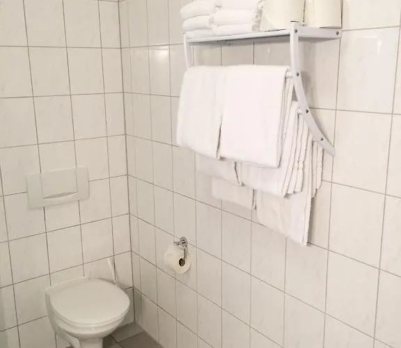 Hotel Geblergasse 3*