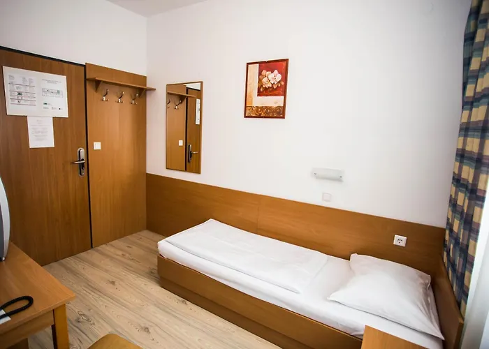 Geblergasse Hotel 3*
