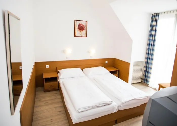 Geblergasse Hotel 3*
